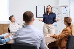 ued体育接待公关招聘